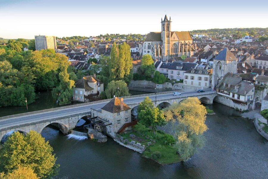 Appartamento Chez Mamichou Moret-sur-Loing Esterno foto